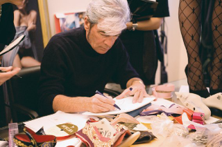 Civitanova Marche - Domani l’ultimo saluto a Cesare Paciotti: il re delle scarpe "Made in Italy"